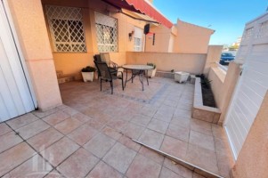 DÚPLEX EN VENTA, EN SANTA ANA