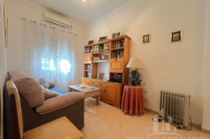 PLANTA BAJA EN VENTA, BARRIADA HISPANOAMERICA