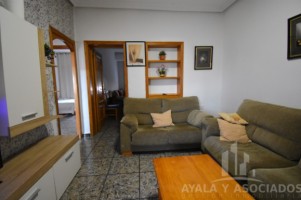 PISO EN VENTA, EN EL BARRIO PERAL