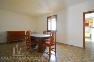 PLANTA BAJA PARA REFORMAR EN VENTA, FUENTE CUBA
